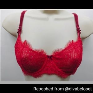 Victoria’s Secret Dream Angels Unlined Demi Bustier Red Lace Bra